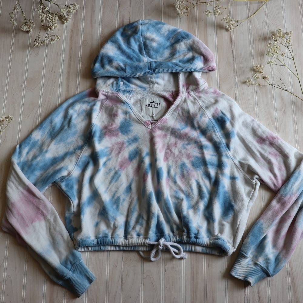 Hollister Blue and Pink Tie-Dye Crop Hoodie